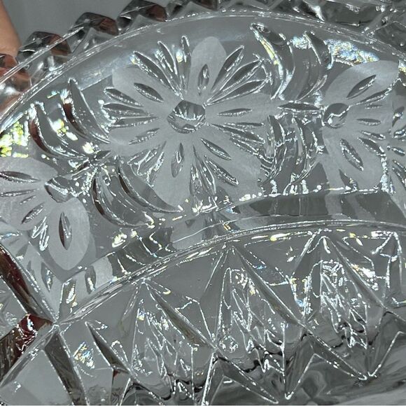 Antique Deeply Cut Crystal Sawtooth Edge Bowl Floral Diamond Design 8x3.5 Heavy - Picture 6 of 8